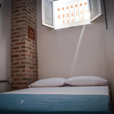 Casa De Santo Domingo Vidal Hostal *